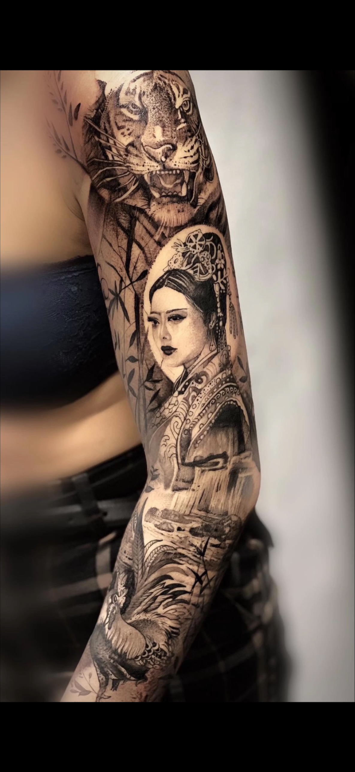 Asian Geisha Tiger Sleeve